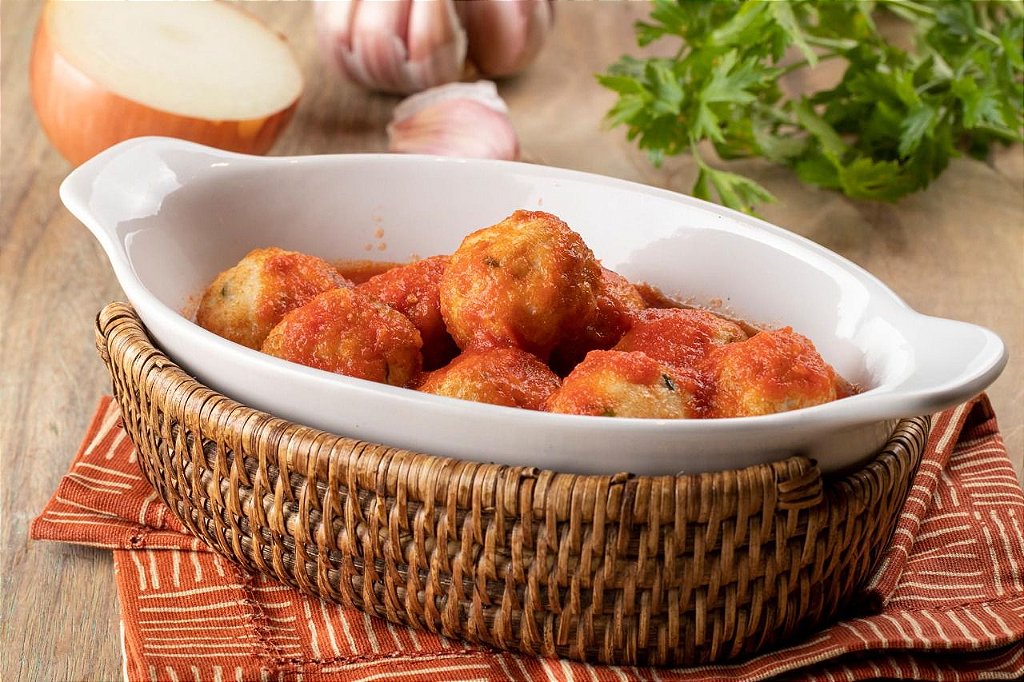 Almôndegas de frango ao sugo congelado 250g