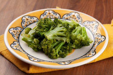 Brócolis no vapor congelado 130g