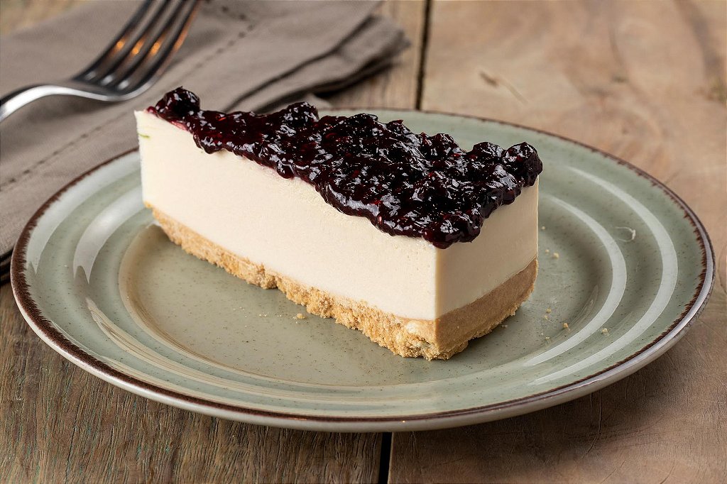 Cheesecake com calda de frutas vermelhas 150g