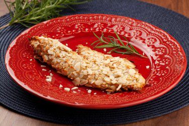 Filé de saint peter com lascas de amêndoas congelado 150g