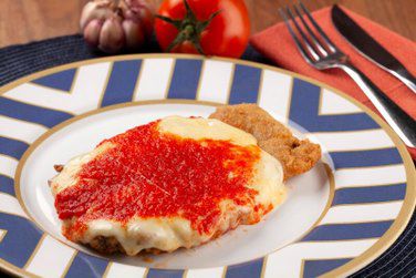 Filé mignon à parmegiana congelado 200g